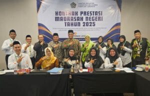 Proposal Kontrak Prestasi Madrasah Ciri dan Karakteristik
