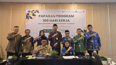 Refleksi Paparan Program 100 Hari Kerja: Sistem Penjaminan Mutu Kinerja Refleksi paparan 100 Hari Kepala Madrasah dan Kepala TU Madrasah